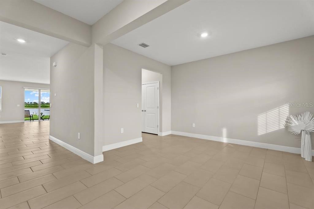 5728 WOODLAND SAGE DRIVE, SARASOTA, FL — photo 3 of 30