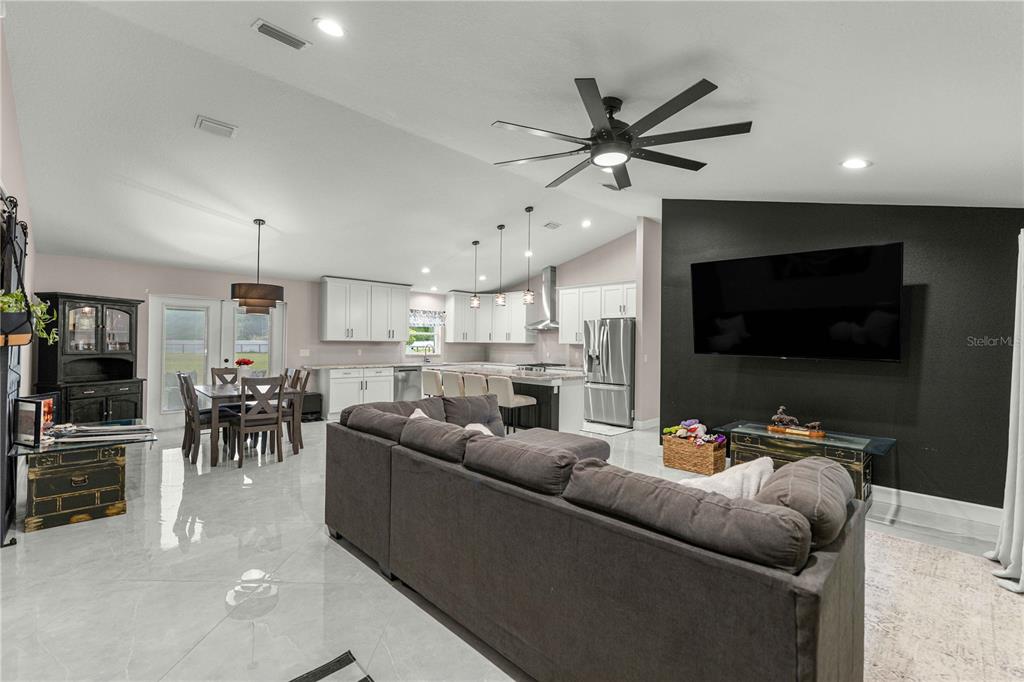 13090 SW 60TH LANE ROAD, OCALA, FL — photo 3 of 30