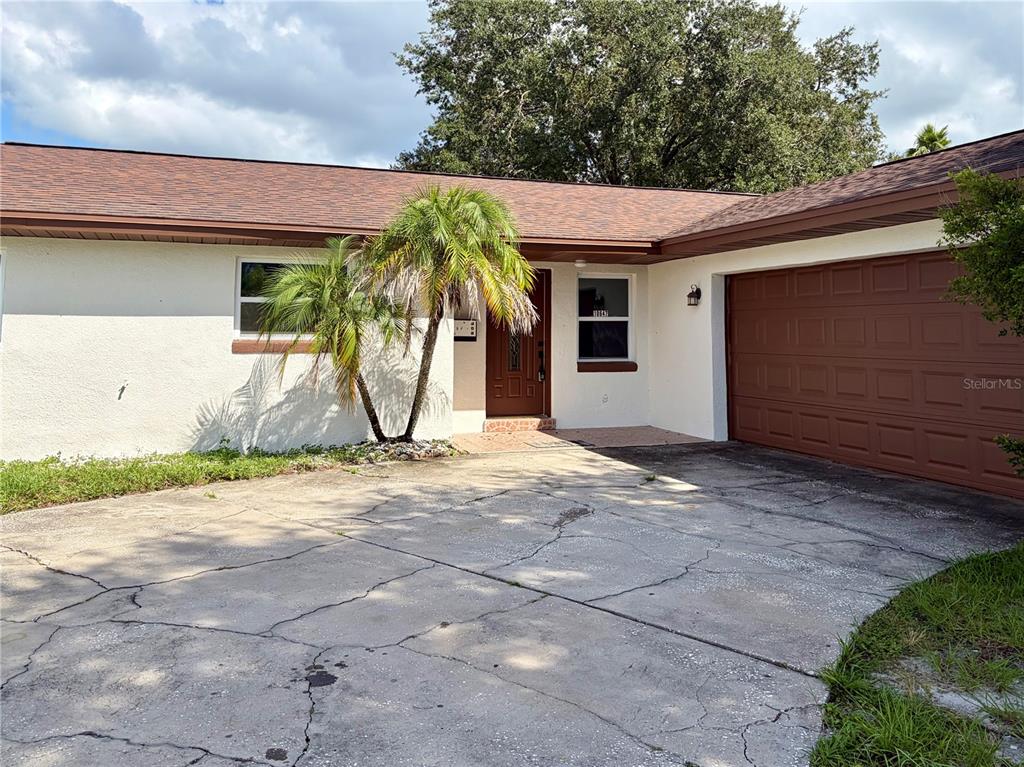 10647 REGENCY COURT, ORLANDO, FL — photo 2 of 30