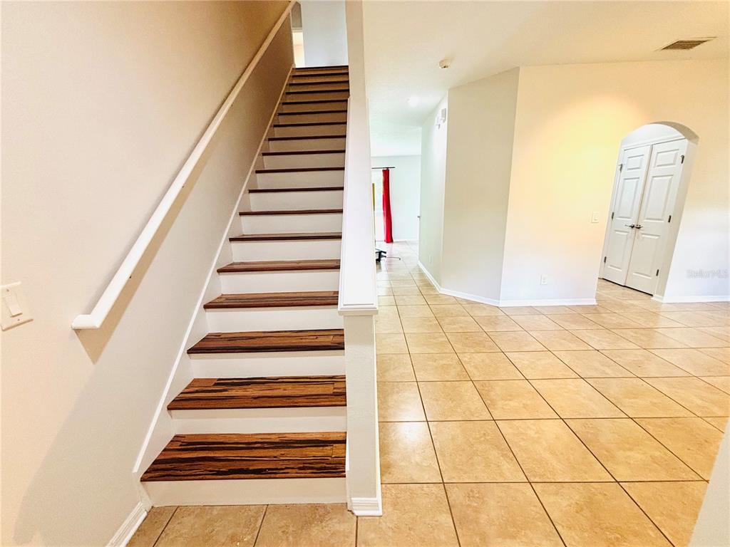 13635 ARTESA BELL DRIVE, RIVERVIEW, FL — photo 4 of 5