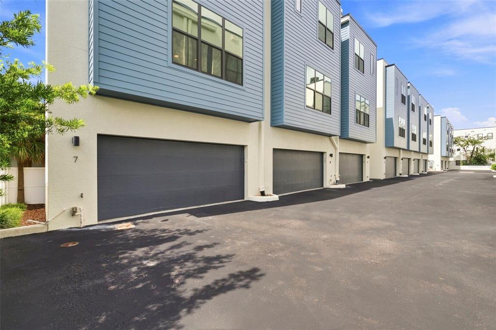 4810 W MCELROY AVENUE UNIT 7