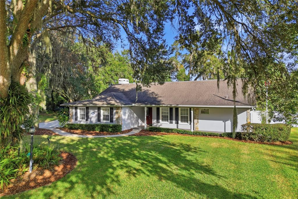 2535 SLEEPY HOLLOW LANE