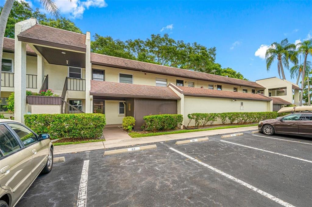1100 E BAY DRIVE UNIT 82, LARGO, FL — photo 2 of 27
