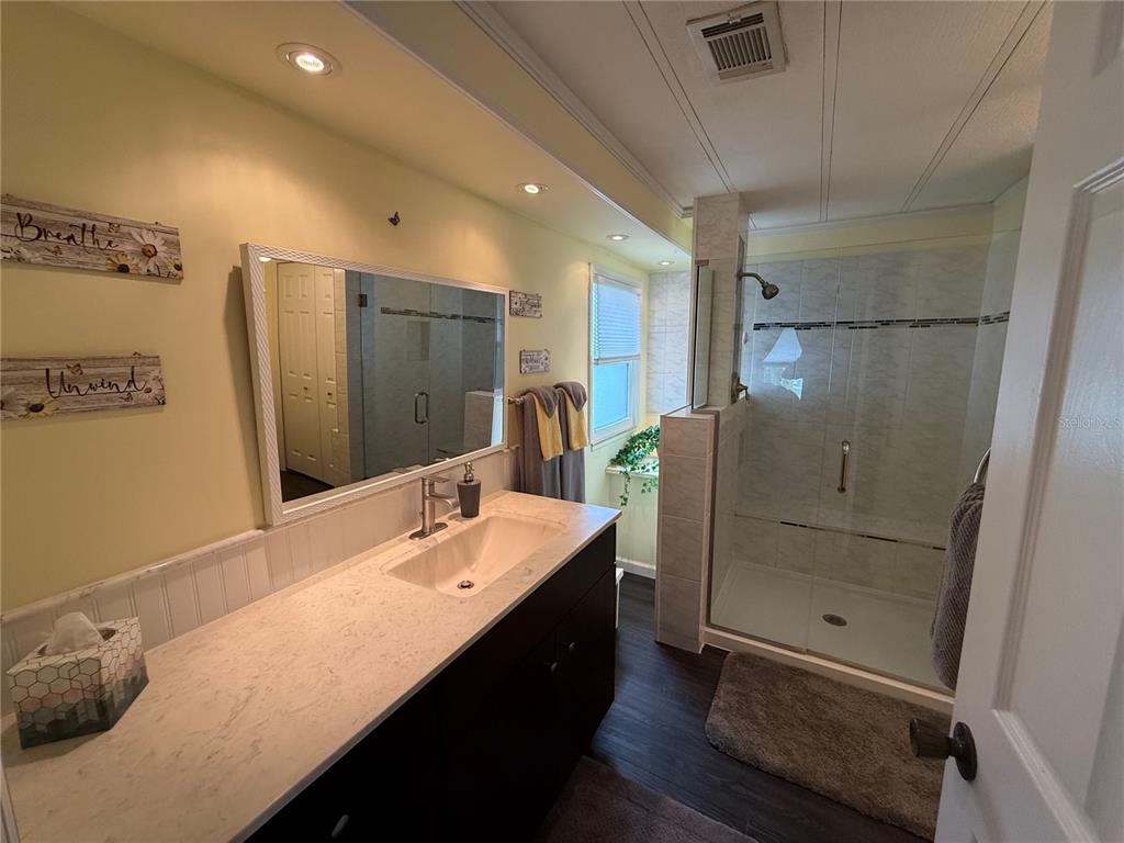 12501 ULMERTON ROAD UNIT 181, LARGO, FL — photo 4 of 30