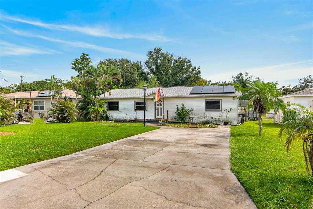5260 43RD AVENUE N, ST PETERSBURG, FL — photo 3 of 30