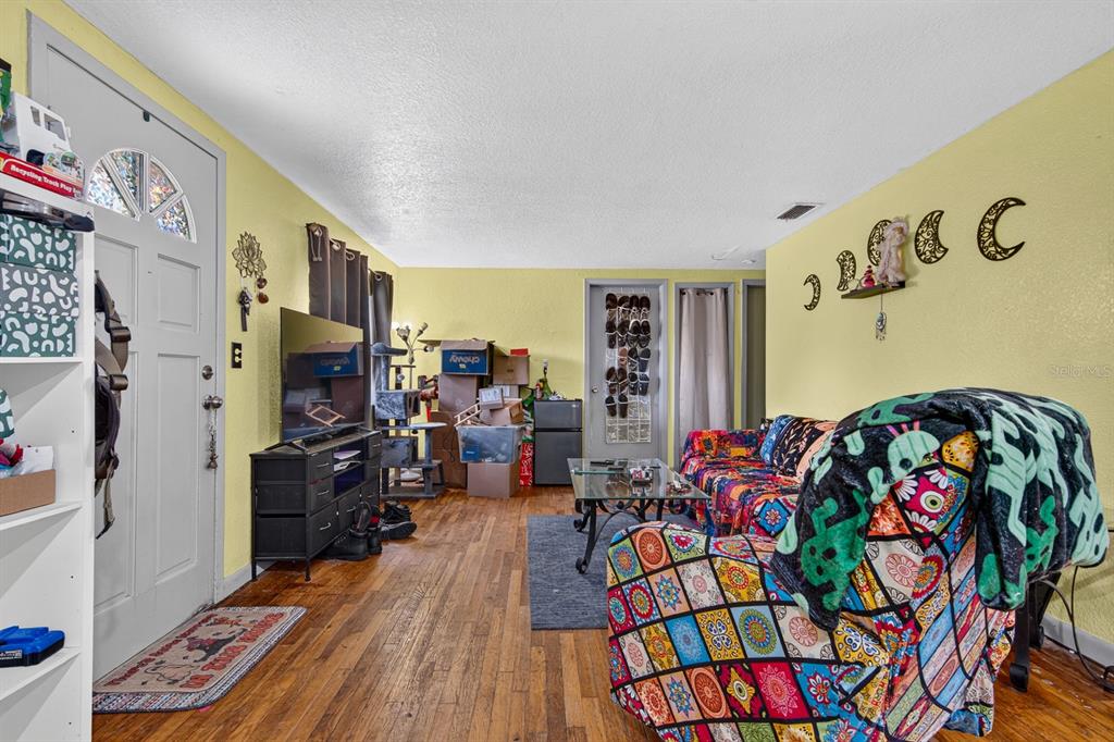5260 43RD AVENUE N, ST PETERSBURG, FL — photo 4 of 30