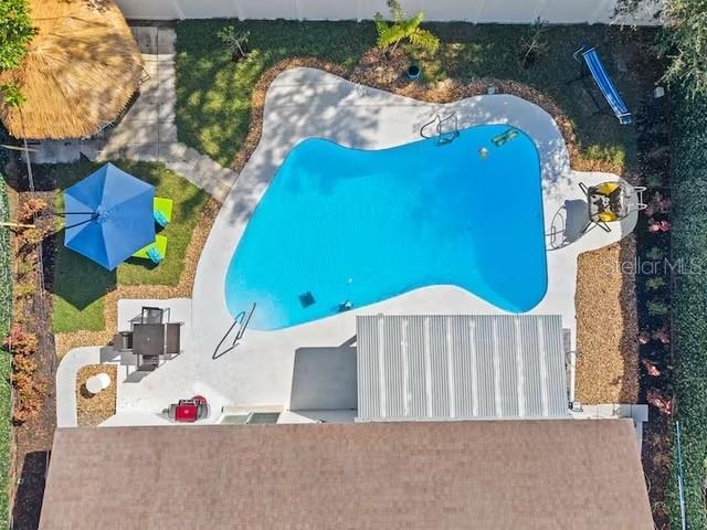 12381 RIDGE ROAD, SEMINOLE, FL — photo 2 of 30