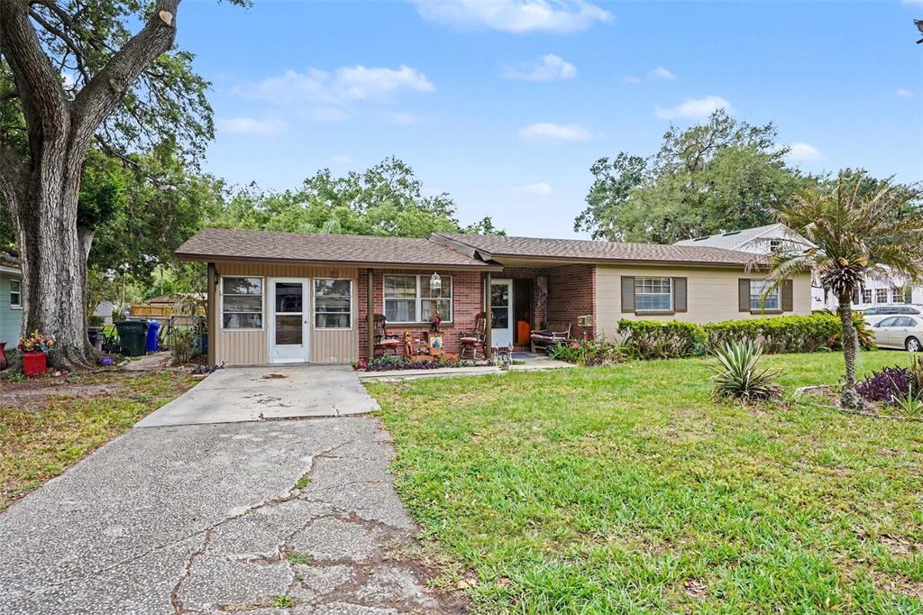 618 YOUNG PLACE