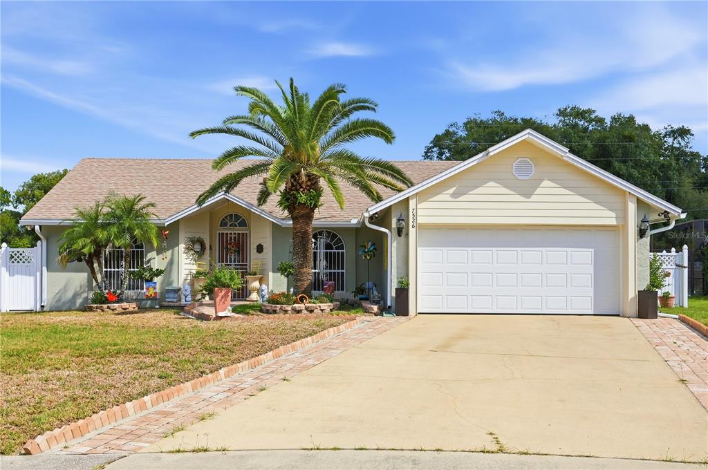 7526 COVEDALE DRIVE