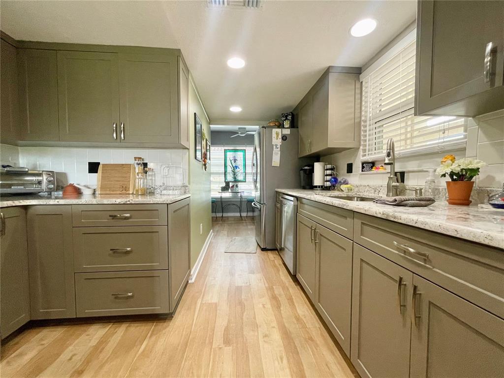 7893 SAILBOAT KEY BOULEVARD S UNIT 101, SOUTH PASADENA, FL — photo 2 of 39