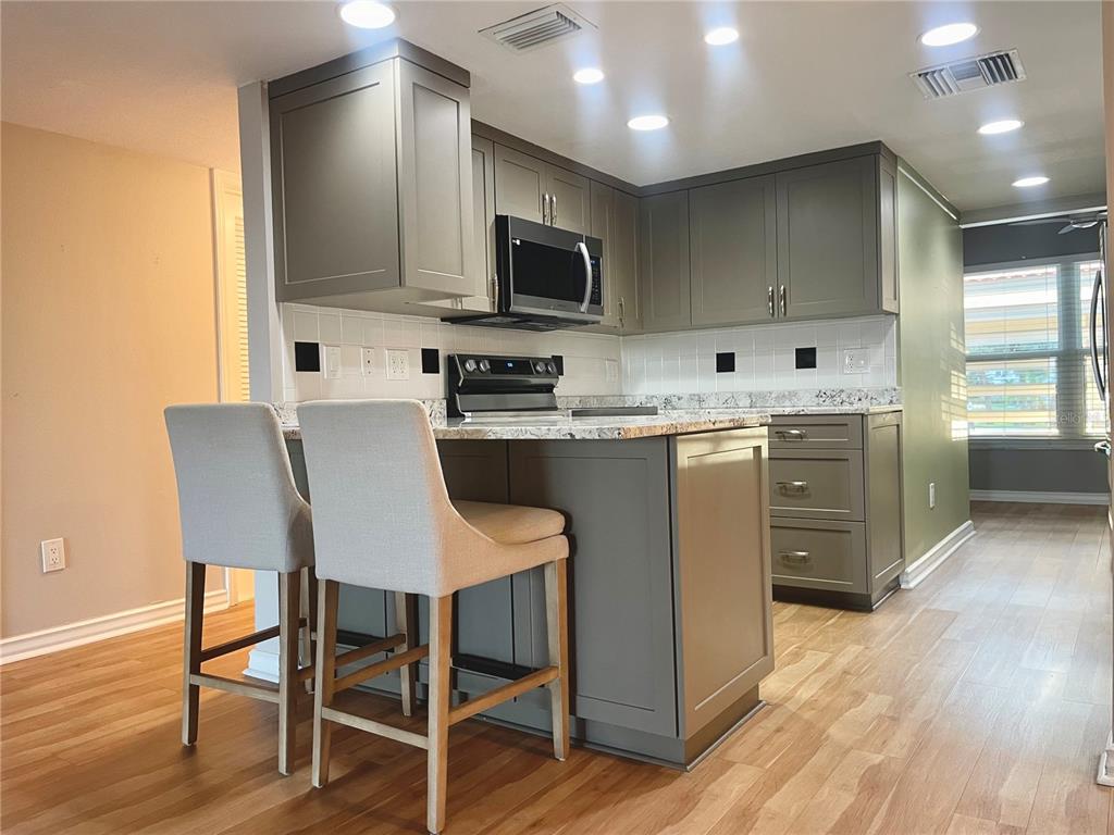 7893 SAILBOAT KEY BOULEVARD S UNIT 101, SOUTH PASADENA, FL — photo 3 of 39