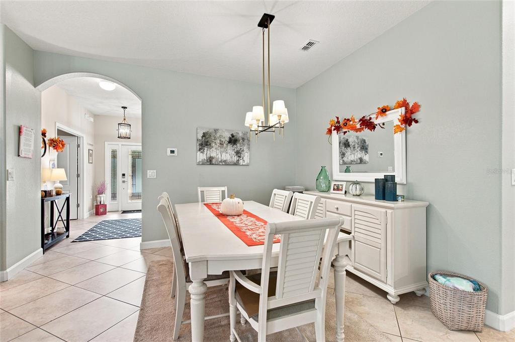 8961 DOVE VALLEY WAY, DAVENPORT, FL — photo 5 of 30