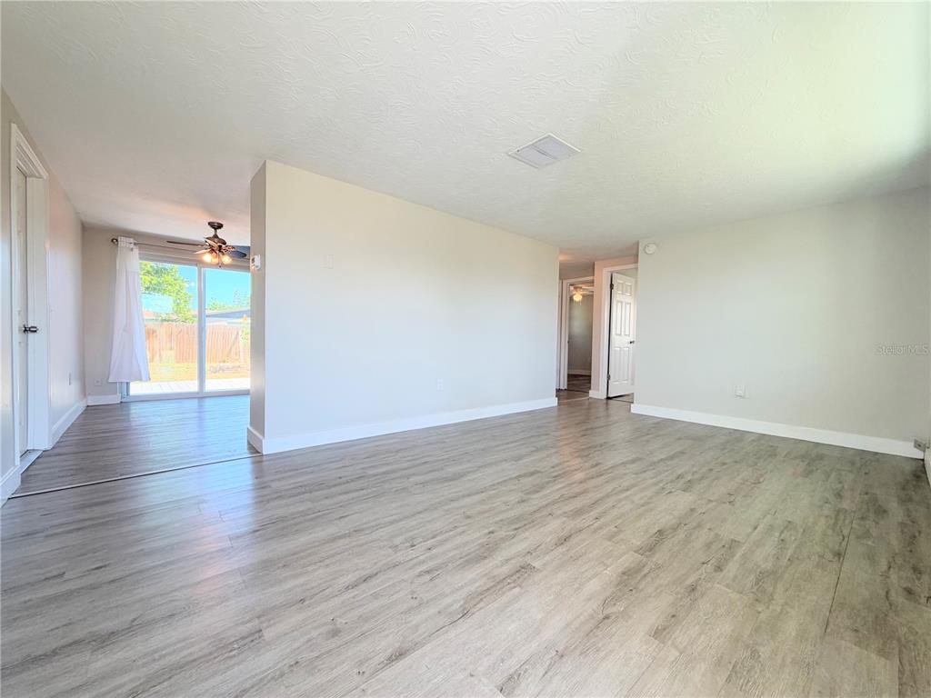 3811 BEECHWOOD DRIVE, HOLIDAY, FL — photo 4 of 14