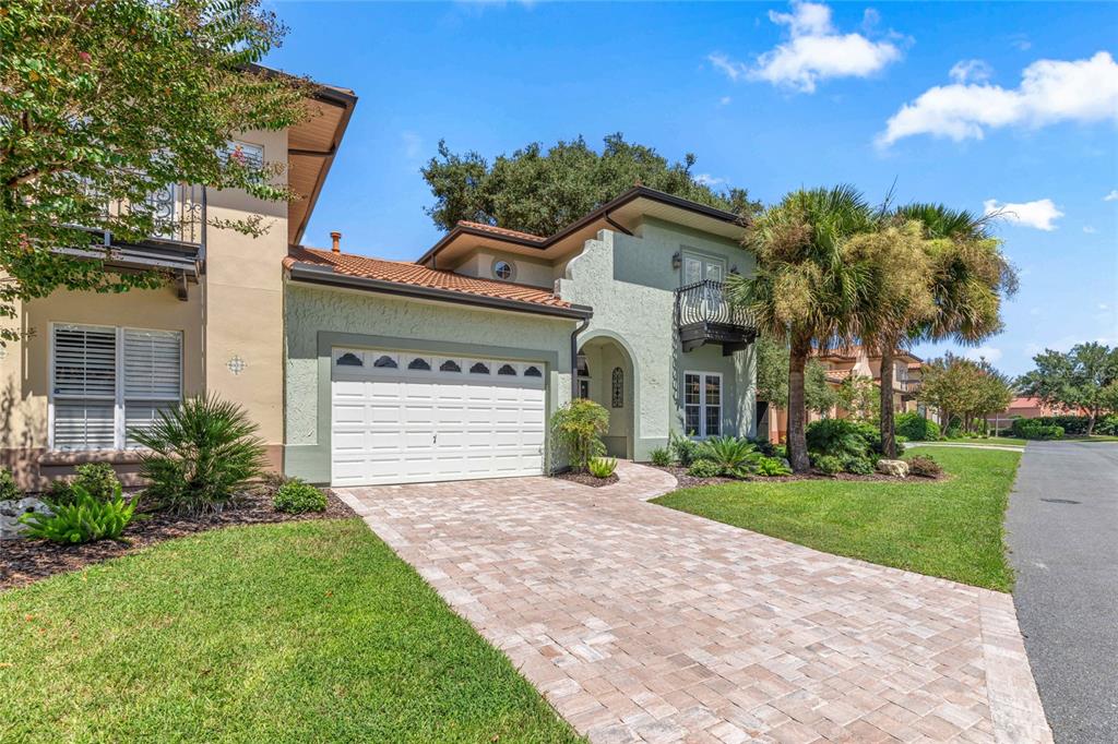 1248 AVENIDA DE LAS CASAS, LADY LAKE, FL — photo 2 of 30