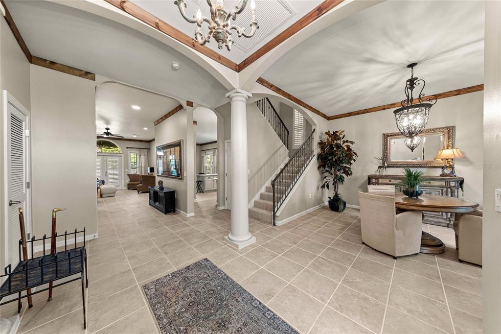 1248 AVENIDA DE LAS CASAS, LADY LAKE, FL — photo 4 of 30