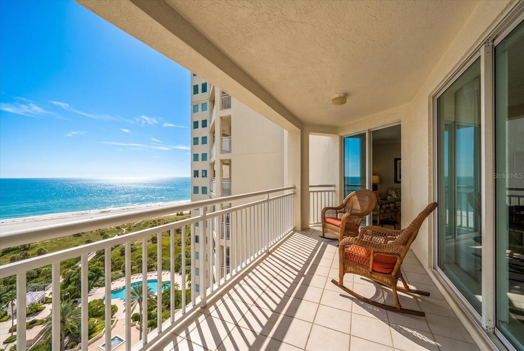 1170 GULF BOULEVARD UNIT 1605, CLEARWATER, FL — photo 4 of 30