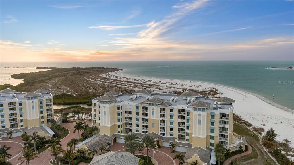 800 COLLANY ROAD UNIT 302