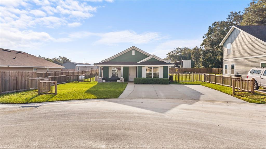 1981 N ROBERTS TRAIL, BELL, FL — photo 2 of 30