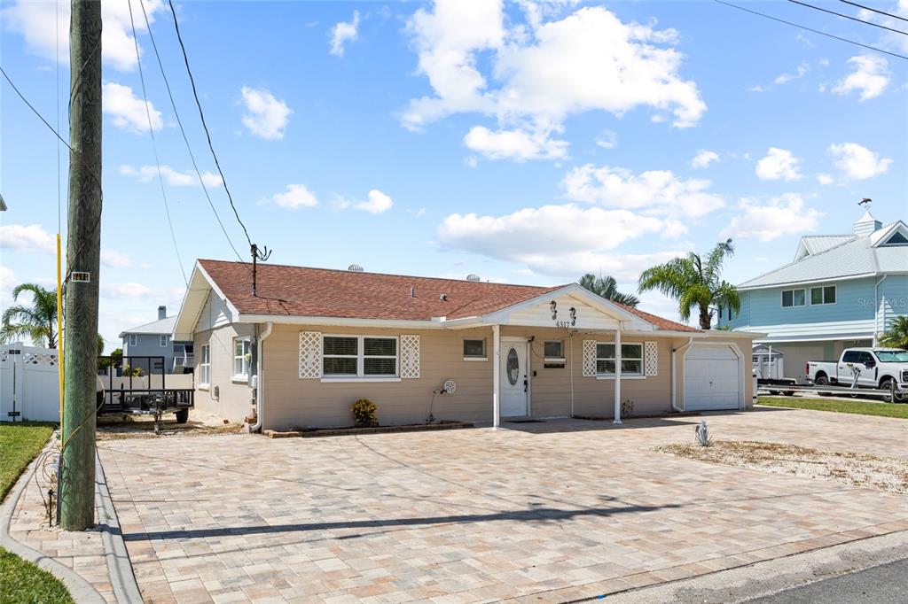 4317 BISCAYNE DRIVE, HERNANDO BEACH, FL — photo 3 of 30