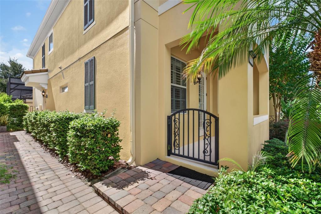 8668 ELDER LANE, ORLANDO, FL — photo 4 of 30