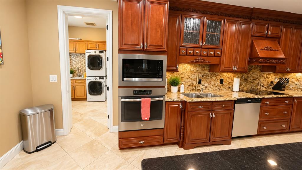 14360 MCGREGOR BOULEVARD, FORT MYERS, FL — photo 4 of 30