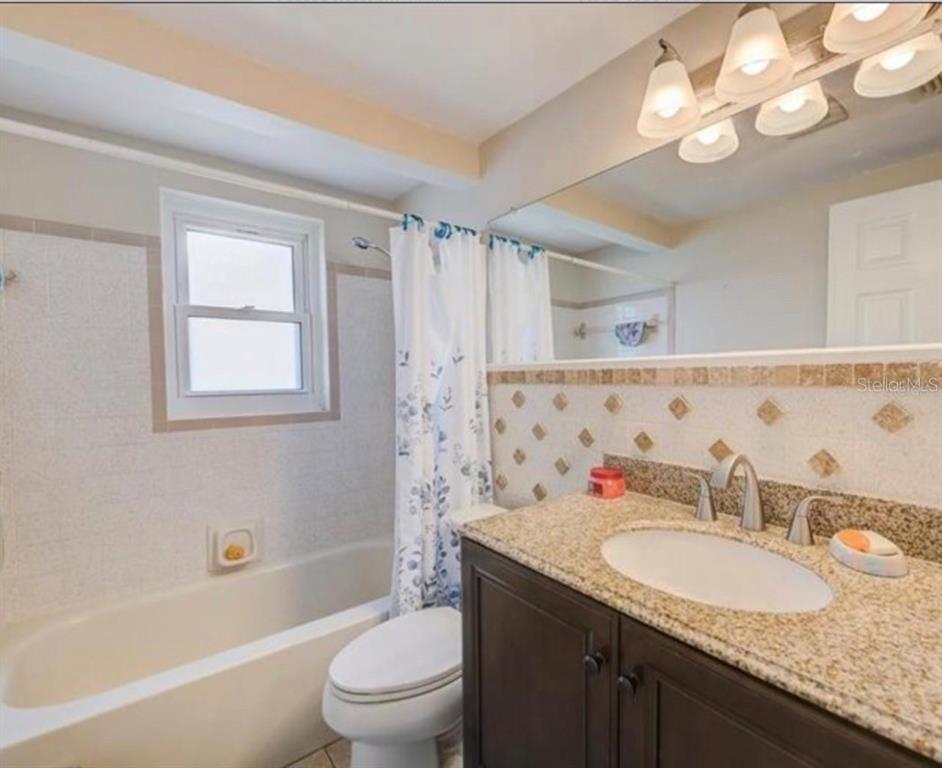11422 YELLOWWOOD LANE, PORT RICHEY, FL — photo 2 of 12