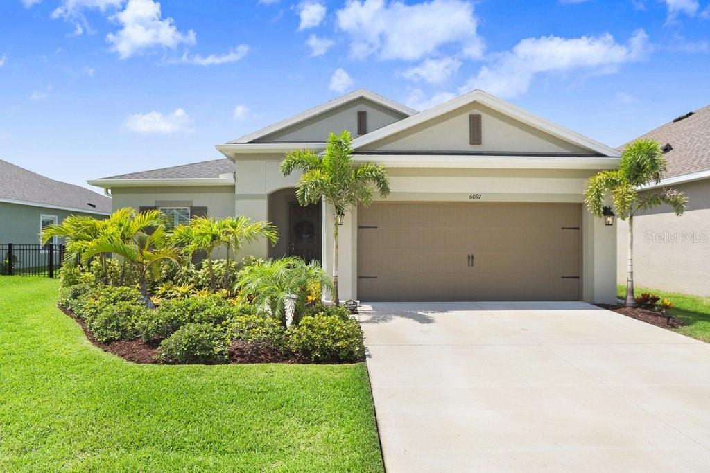 6097 GOLDEN NETTLE DRIVE