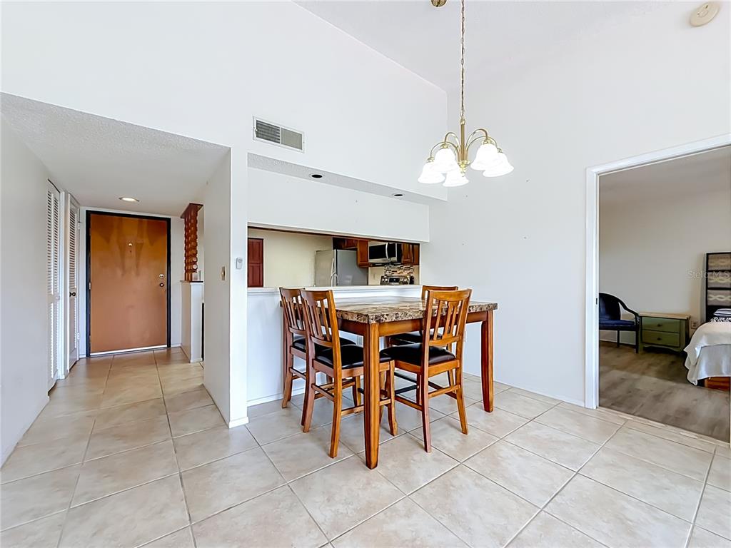 2593 COUNTRYSIDE BOULEVARD UNIT 7307, CLEARWATER, FL — photo 5 of 26