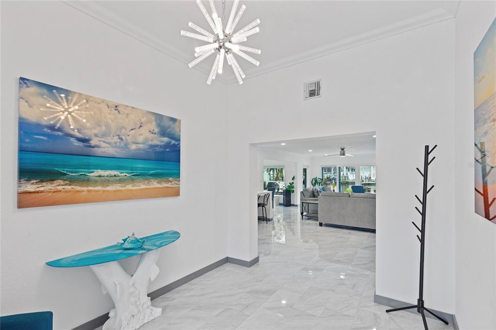 166 BAYSIDE DRIVE, CLEARWATER, FL — photo 4 of 30