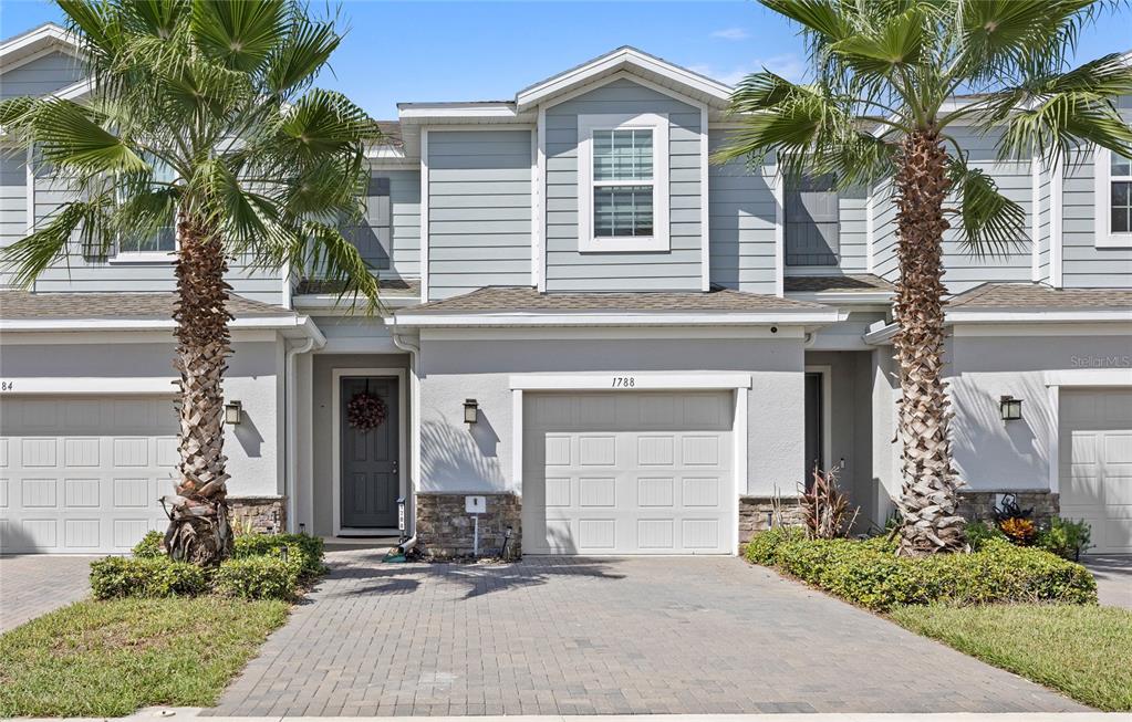 1788 HOLDEN RIDGE LANE