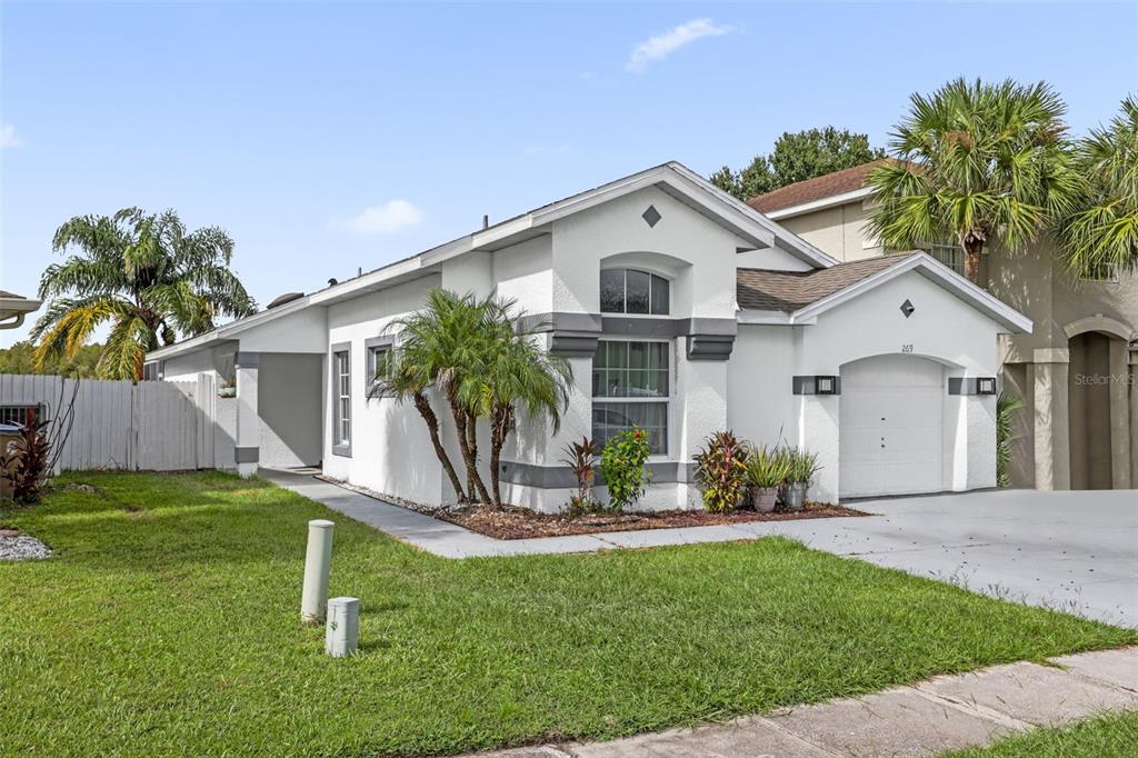 269 CORALWOOD COURT, KISSIMMEE, FL — photo 2 of 30