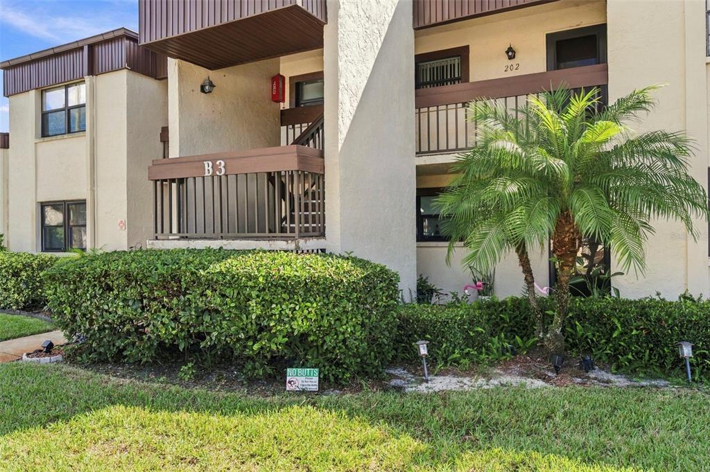 2400 WINDING CREEK BOULEVARD UNIT 3-202, CLEARWATER, FL — photo 4 of 45