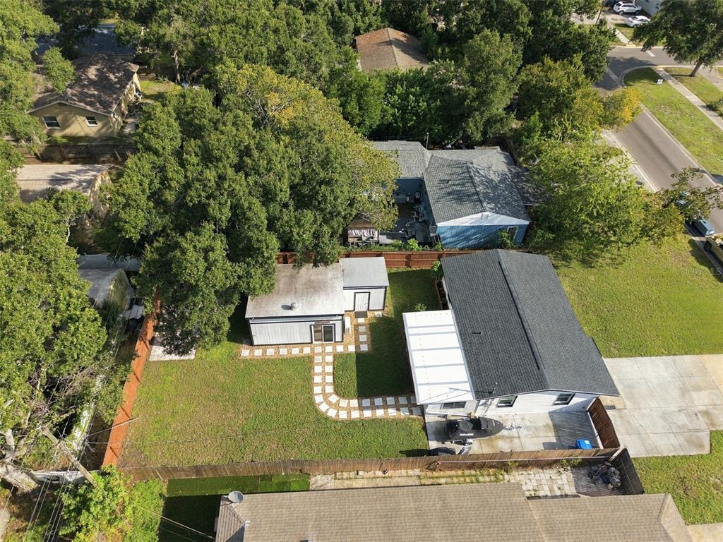 1684 CORAL WAY, LARGO, FL — photo 2 of 30