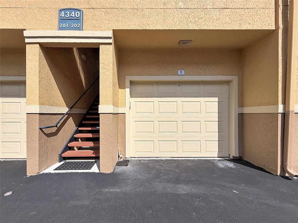 4340 BAYSIDE VILLAGE DRIVE UNIT 201, TAMPA, FL — photo 4 of 30