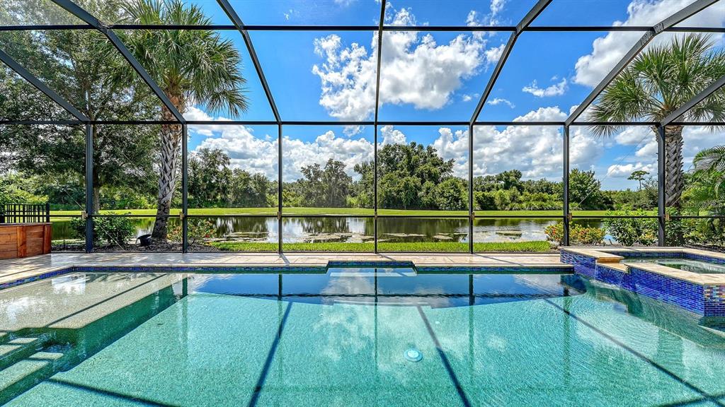 7997 GRANDE SHORES DRIVE, LAKEWOOD RANCH, FL — photo 2 of 30
