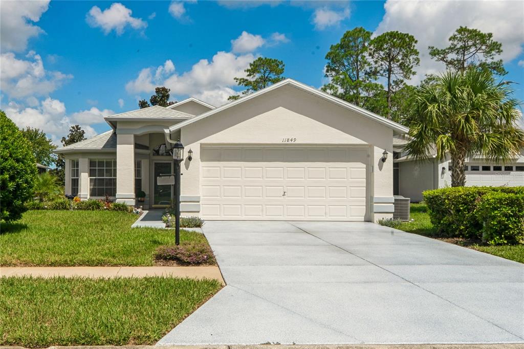 11849 ARANDA COURT, HUDSON, FL — photo 2 of 30
