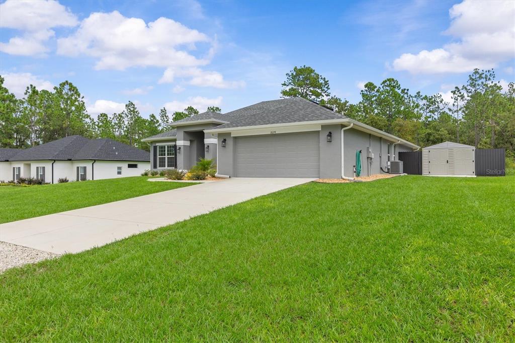 16174 MALDEN ROAD, WEEKI WACHEE, FL — photo 4 of 30