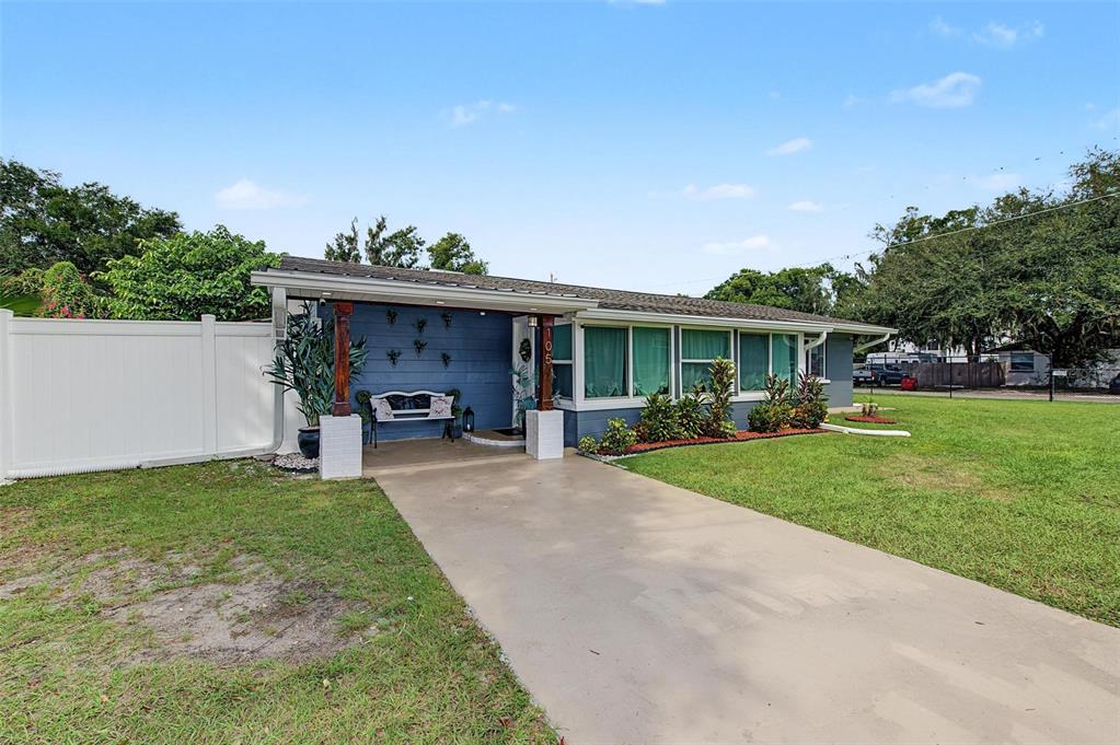 105 N PEARL STREET, PLANT CITY, FL — photo 4 of 30
