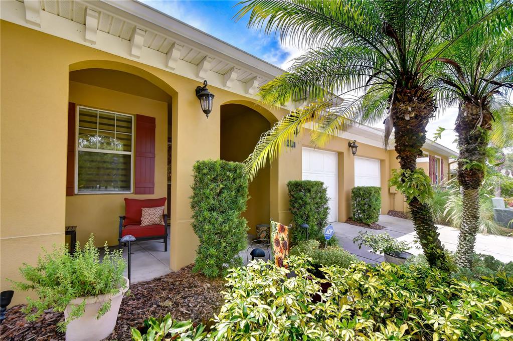 6806 MUNCASTER COURT, TAMPA, FL — photo 3 of 30