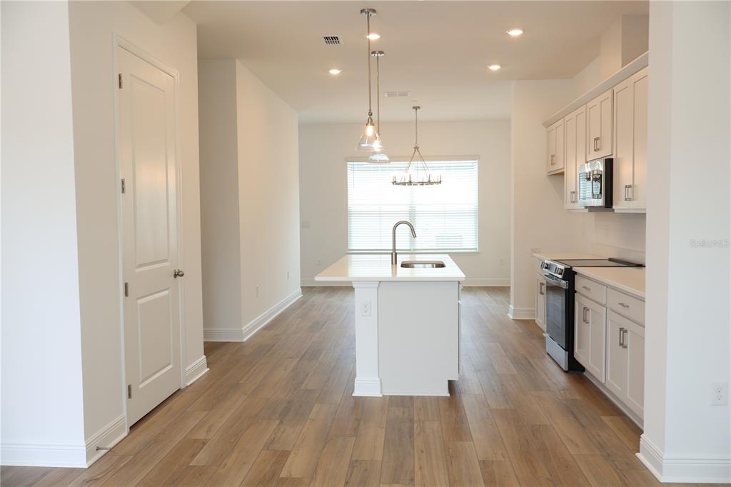 5569 LEMON ORCHARD BEND, WINDERMERE, FL — photo 5 of 57
