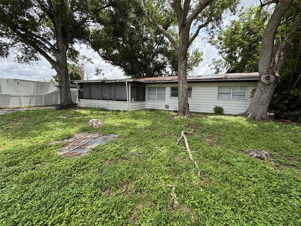 2118 DODGE AVENUE