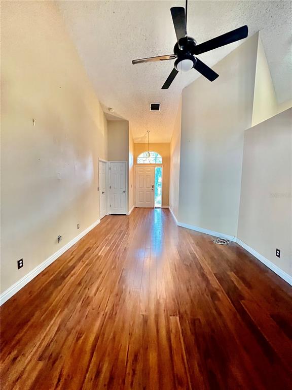 2413 NEEDHAM DRIVE, VALRICO, FL — photo 4 of 30