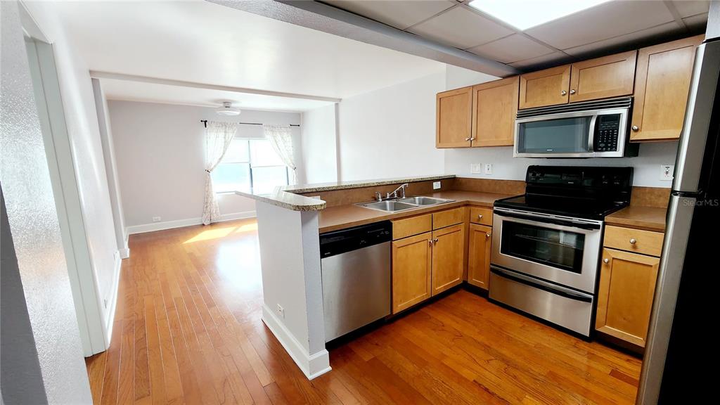 151 E WASHINGTON STREET UNIT 327, ORLANDO, FL — photo 4 of 21