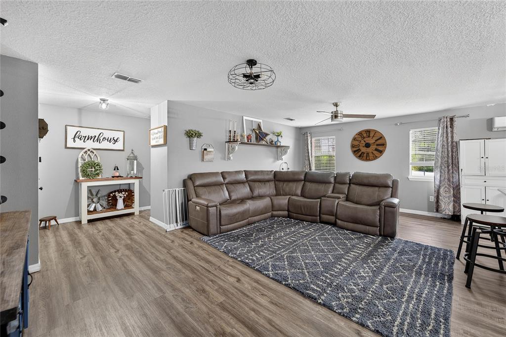 1257 DREW STREET, LAKELAND, FL — photo 5 of 59