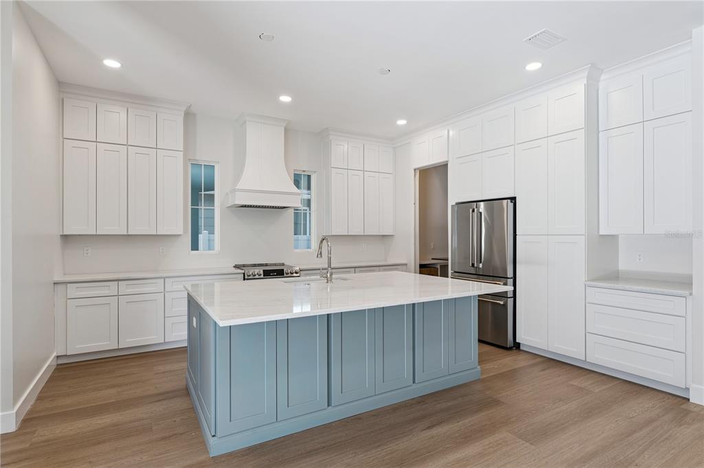 3456 FAIRWAY LANE, ORLANDO, FL — photo 3 of 37