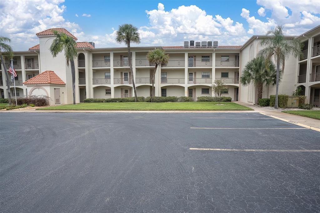 19029 US HIGHWAY 19 N UNIT 7-28, CLEARWATER, FL — photo 4 of 37
