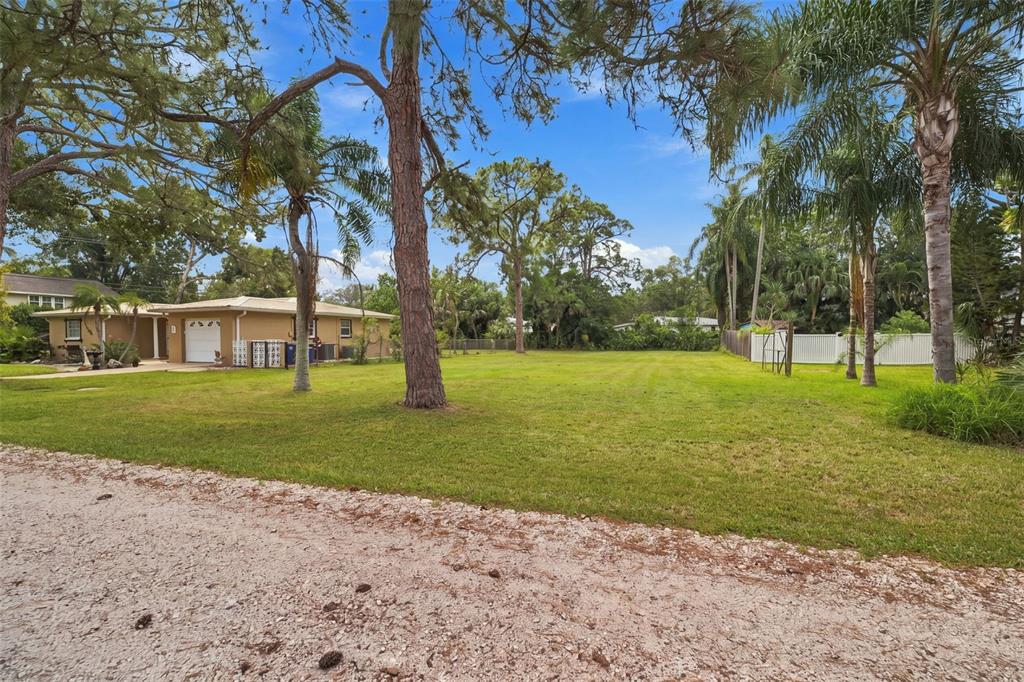 511 TENNESSEE AVENUE, CRYSTAL BEACH, FL — photo 3 of 17