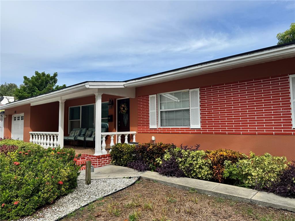 401 46TH AVENUE S, ST PETERSBURG, FL — photo 2 of 54