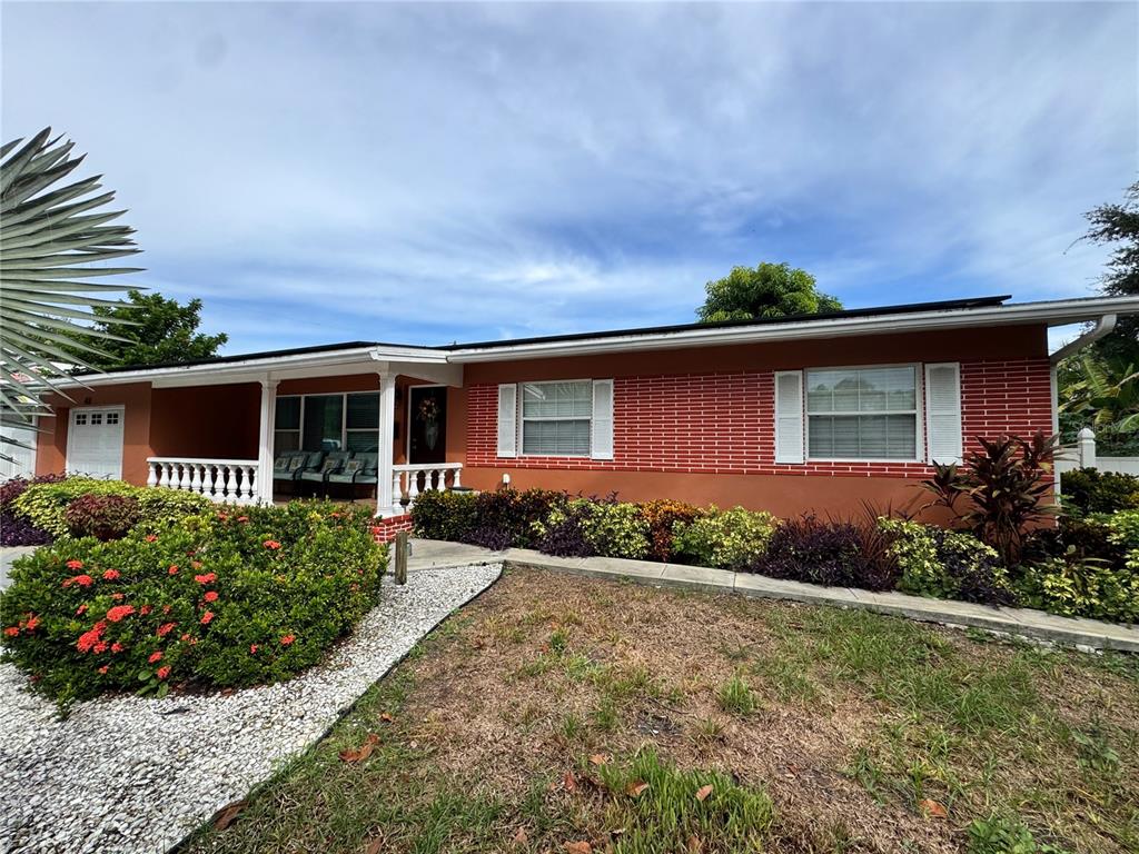 401 46TH AVENUE S, ST PETERSBURG, FL — photo 4 of 54