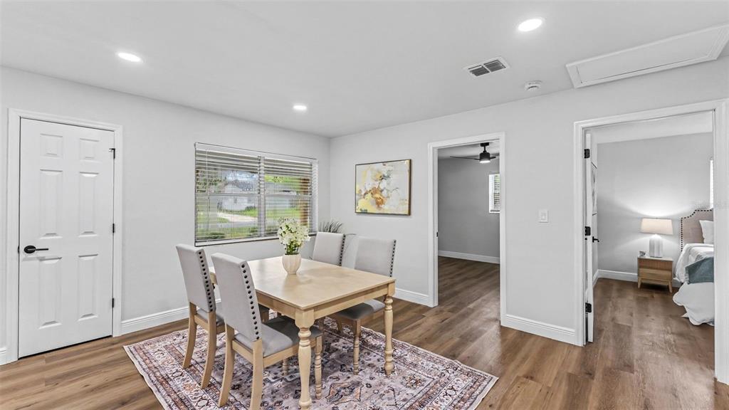 211 W VALENCIA STREET, LAKELAND, FL — photo 2 of 30